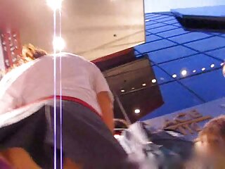 La ragazza ringhiante ha video hard amatoriale italiano fatto sesso con il ragazzo, nonostante il suo periodo
